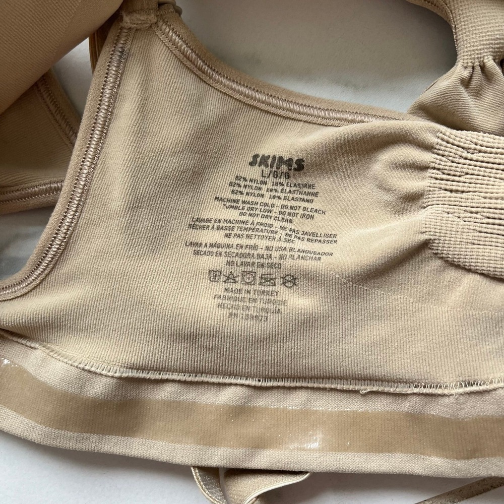 SKIMS Seamless Sculpt Bralette Sz Large - Picture 3 of 3